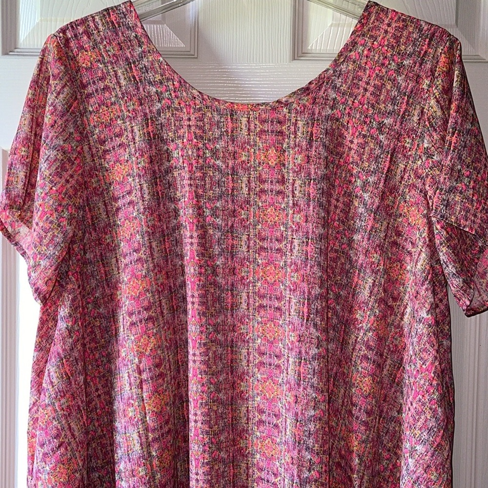 3/$15. Bundle sale Ellui large pinks and yellows long  short sleeve blouse